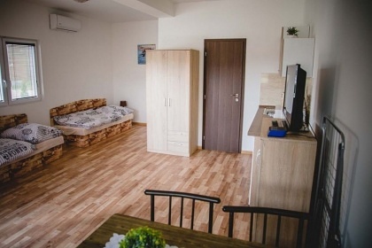 Apartm�nov� chata - term�ln� koupali�t� Vada�