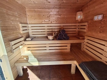 Wellness chalupa a baz�n - ��astn� zem� - �esk� r�j