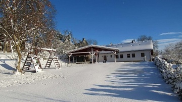 Wellness chalupa a baz�n - ��astn� zem� - �esk� r�j