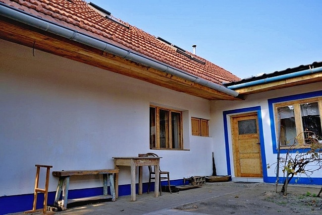 Moravsk� chalupa ve vina�sk� oblasti - Dub�any