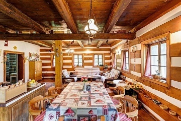 Roubenka a koupac� sud - Adr�pa�sko-Teplick� sk�ly