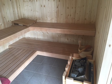 Chalupa Slavkov - bazén - sauna - vířivka