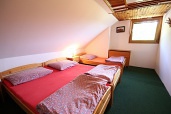 Chalupa Slavkov - bazén - sauna - vířivka