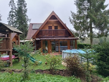 Chata s baz�nem - Slovensk� r�j - Sokol� dolina
