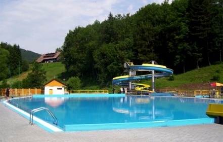 Chata na samot� - baz�n a h�i�t� - Host�nsk� vrchy