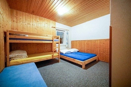 Kru�nohorsk� chalupa se zahradou - Horn� Blatn�