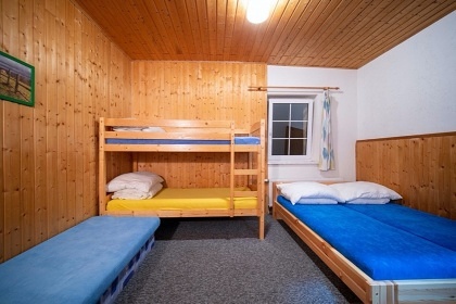 Kru�nohorsk� chalupa se zahradou - Horn� Blatn�