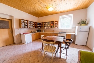 Kru�nohorsk� chalupa se zahradou - Horn� Blatn�