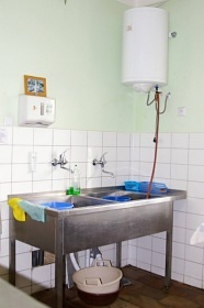 Chata a stany - Ch�ibsk� lesy - hrad Buchlov