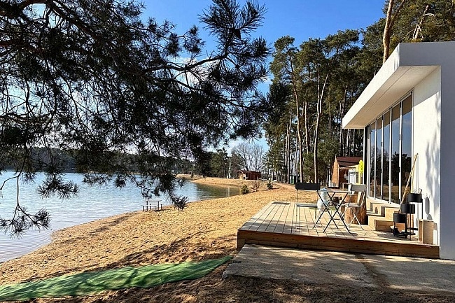 Chata u jezera a cyklostezky - Brand�s nad Labem