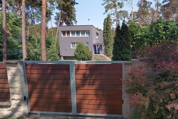 Chata u jezera a cyklostezky - Brand�s nad Labem