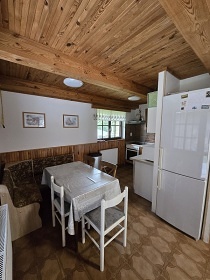 Chata Blan�k s baz�nem - z�mek Konopi�t�