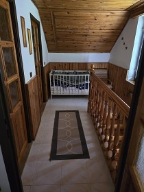 Chata Blan�k s baz�nem - z�mek Konopi�t�