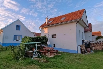Chata a vinn� sklep - Kobyl� - Aqualand Moravia