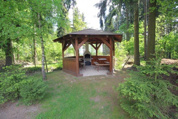 Wellness chalupa a bazn - hrad Lipnice nad Szavou