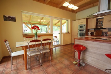 Wellness chalupa a bazn - hrad Lipnice nad Szavou