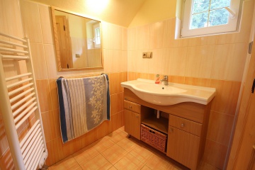 Wellness chalupa a bazn - hrad Lipnice nad Szavou