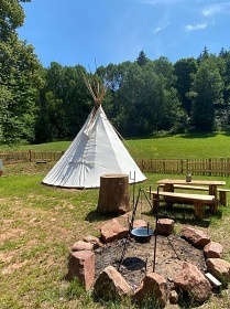 Chalupa s Teepee - ráj Krkonoš - Janské Lázně