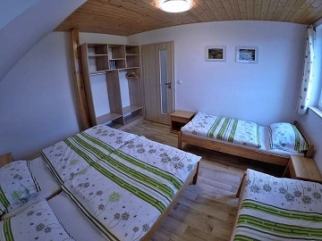 Chalupa s baz�nem - �esk� r�j - L�zn� B�lohrad