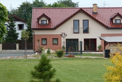 Chalupa s baz�nem - �esk� r�j - L�zn� B�lohrad