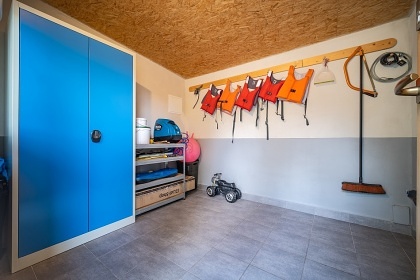 Chata u S�korsk�ho rybn�ka - CHKO Blansk� les