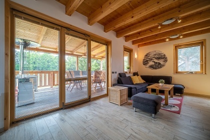 Chata u S�korsk�ho rybn�ka - CHKO Blansk� les