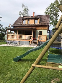 Chata u S�korsk�ho rybn�ka - CHKO Blansk� les