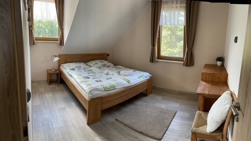 Chata u S�korsk�ho rybn�ka - CHKO Blansk� les