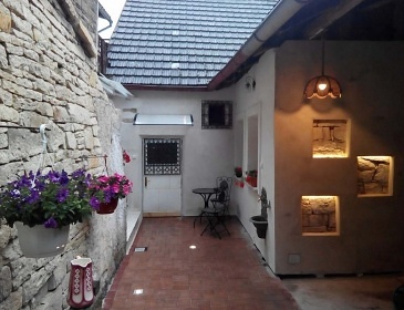 Chalupa Ilonka - Hroubovice - Anenské údolí