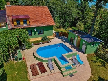 Chalupa bazén a sauna - Ždánický les - Hustopeče