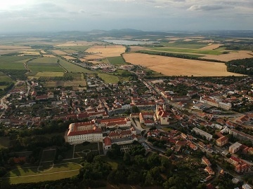 Chalupa a Vinn� sklep - Lednicko-valtick� are�l