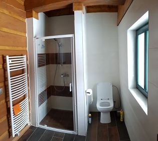 Roubenky sauna a jezírko - Králický Sněžník