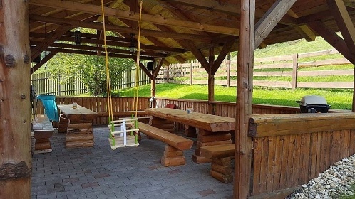 Rodinn chalupa s baznem - Tnsk Beskydy