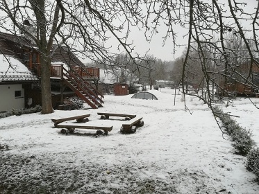 Chalupa bazn a hit - Sedloov - Dobany