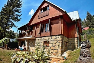 Nov� objekt: Chata u p�ehrady Sov�n - Ch�iby - hrad Buchlov 1M-005