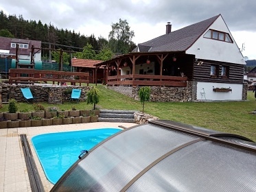Chalupa Lazny - Strašín - bazén a sauna - Šumava