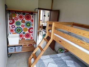 Chalupa s baz�nem �esk� r�j - Kloko�sk� sk�ly