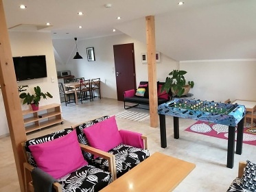 Chalupa s baz�nem �esk� r�j - Kloko�sk� sk�ly