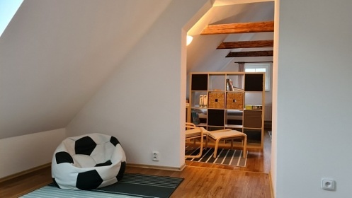 Chalupa �esk� �v�carsko - Tol�tejn - Lu�ick� hory