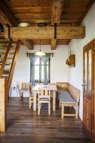 Chalupa s bazénem a wellness - Prostřední Lipka