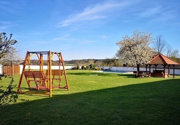 Wellness penzion s bazénem - chalupa Na Statku