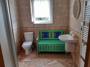 Chalupa u skaln�ho m�sta - CHKO Broumovsko