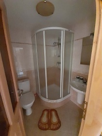 Chalupa u skaln�ho m�sta - CHKO Broumovsko