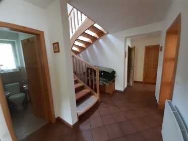 Chalupa u skaln�ho m�sta - CHKO Broumovsko