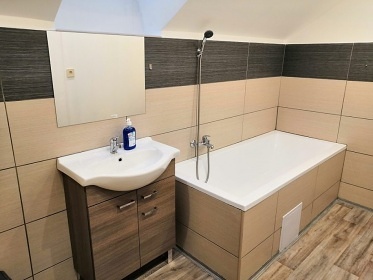 Chalupa s baz�nem - �esk� Kanada - Hejtman