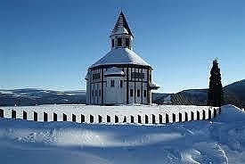 Chalupa s baz�nem - Jizersk� hory a Krkono�e