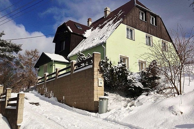 Chalupa Krun hory - Klnovec - Nov Zvolan