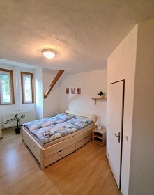 Chalupa s baz�nem - Such� Vrch - Bukov� Hora