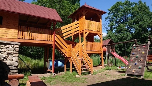 Chalupa s baz�nem - Such� Vrch - Bukov� Hora