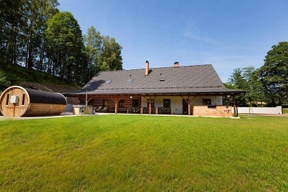 Wellness chalupa Doln� Morava - Chlum a Slamn�k